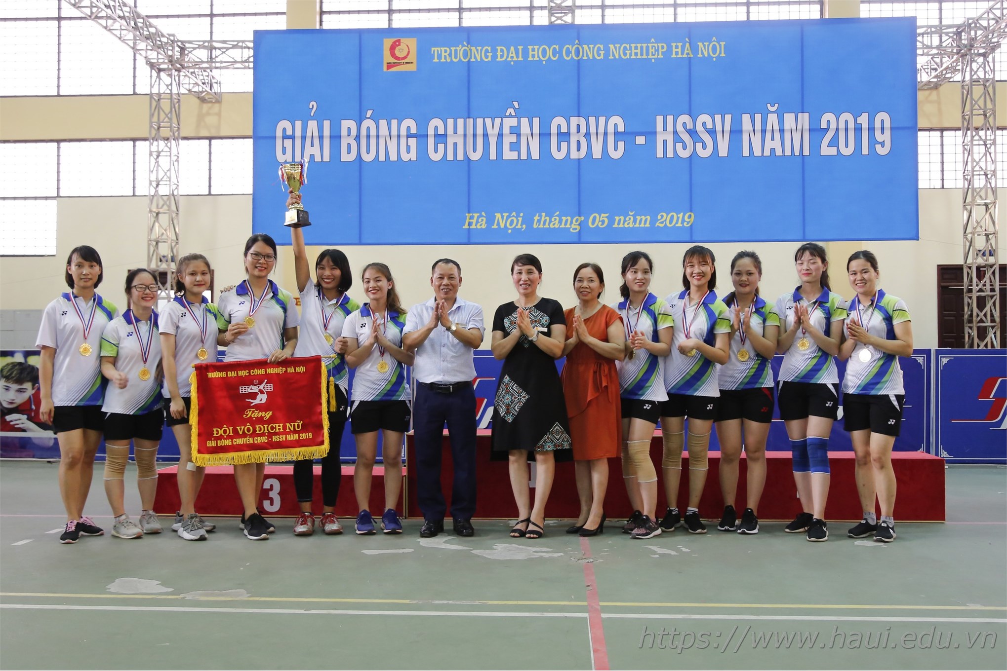 Chung kết và trao giải Bóng chuyền CBVC-HSSV năm học 2018-2019